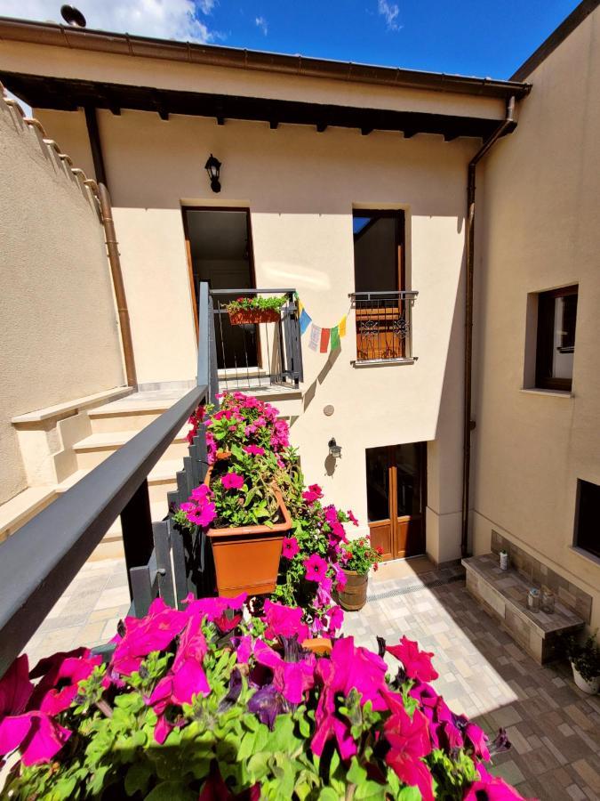 Il Bivacco Del Duomo Bed & Breakfast LʼAquila Екстериор снимка