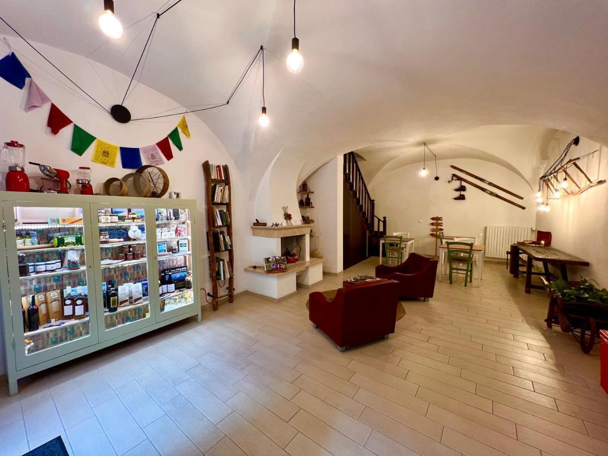 Il Bivacco Del Duomo Bed & Breakfast LʼAquila Екстериор снимка